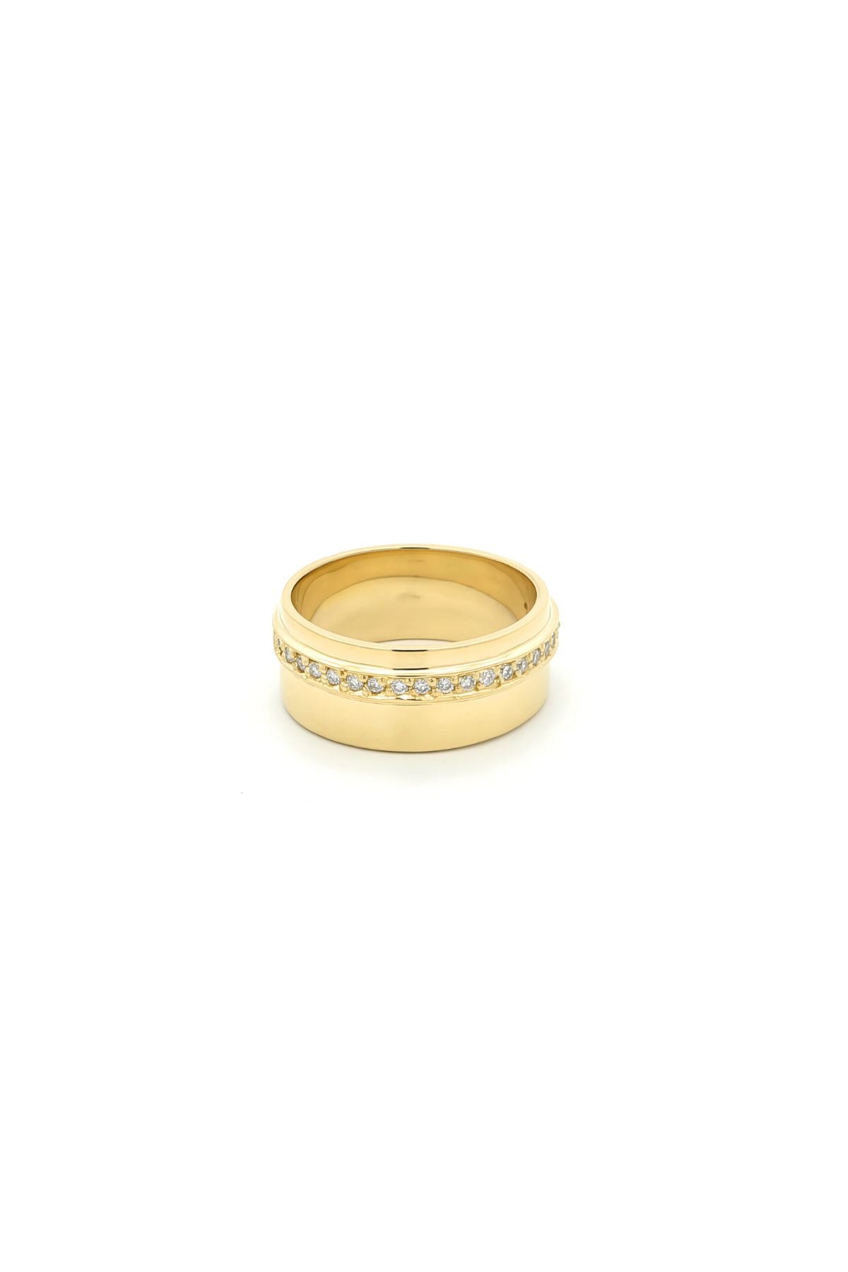 GOLD CIGAR BAND WITH OFFSET DIAMONDS
