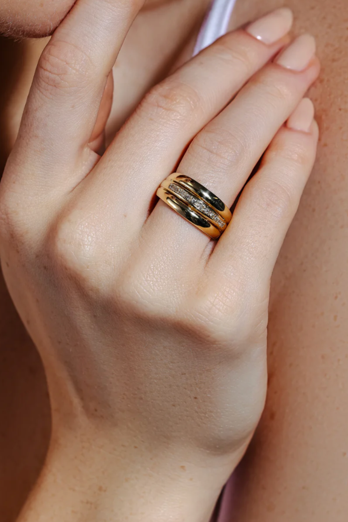 DIAMOND INSET CIGAR PINKY RING