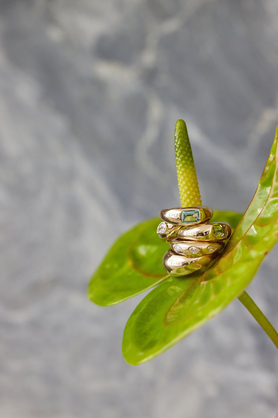 GOLD DOME RING WITH PEAR DIAMOND