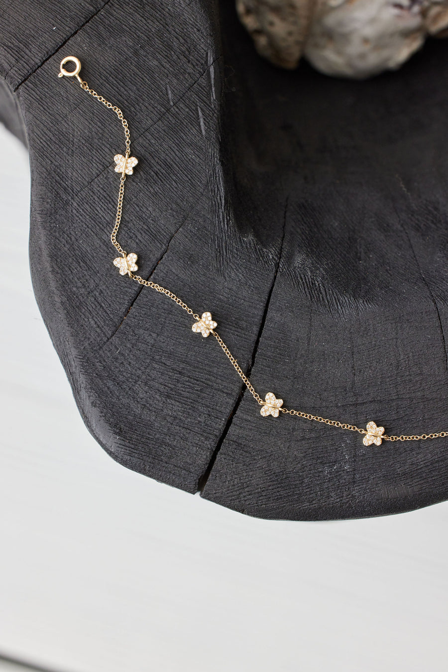 DIAMOND BUTTERLY STATION BRACELET