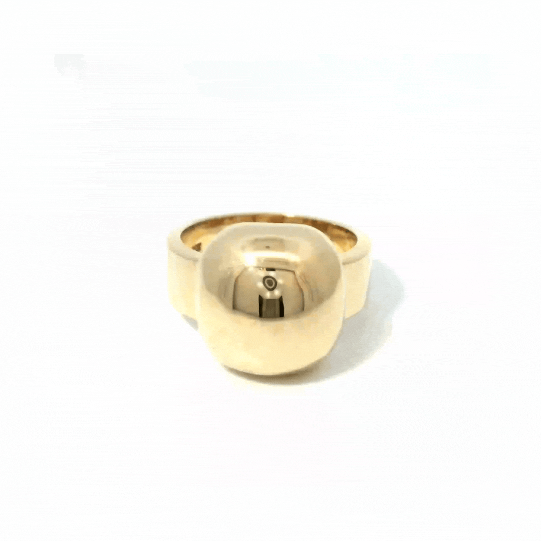 CHUNKY SIGNET PINKY RING